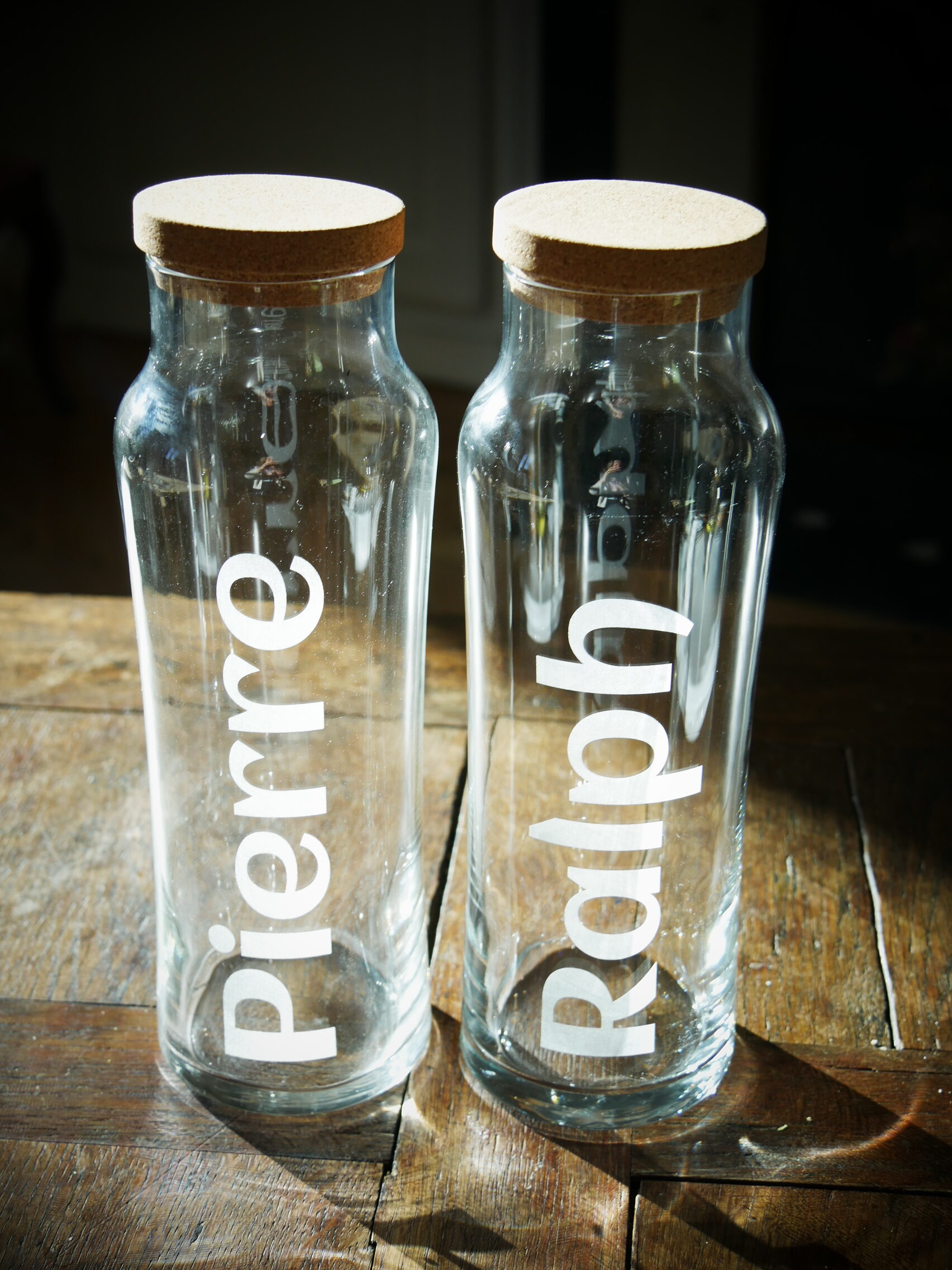 Carafe en verre personnalisée – Bouchon liège - Image 3