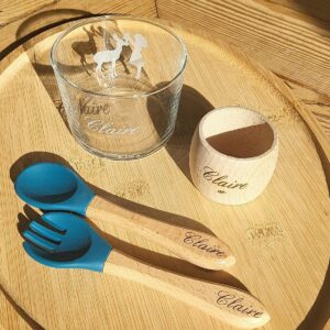 Ensemble repas bébé - couverts, rond de serviette et verre assortis