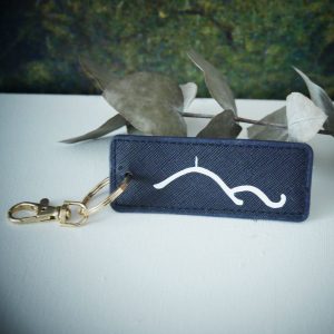 Porte-clé en simili-cuir bleu marine – silhouette du Puy de Dôme