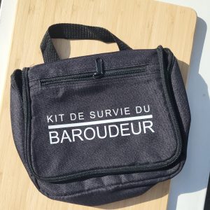 ⭐ Pièces uniques – Trousse de toilette "kit de survie du BAROUDEUR"