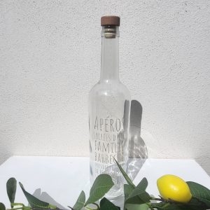 Bouteille de vin gravée - Mots clés