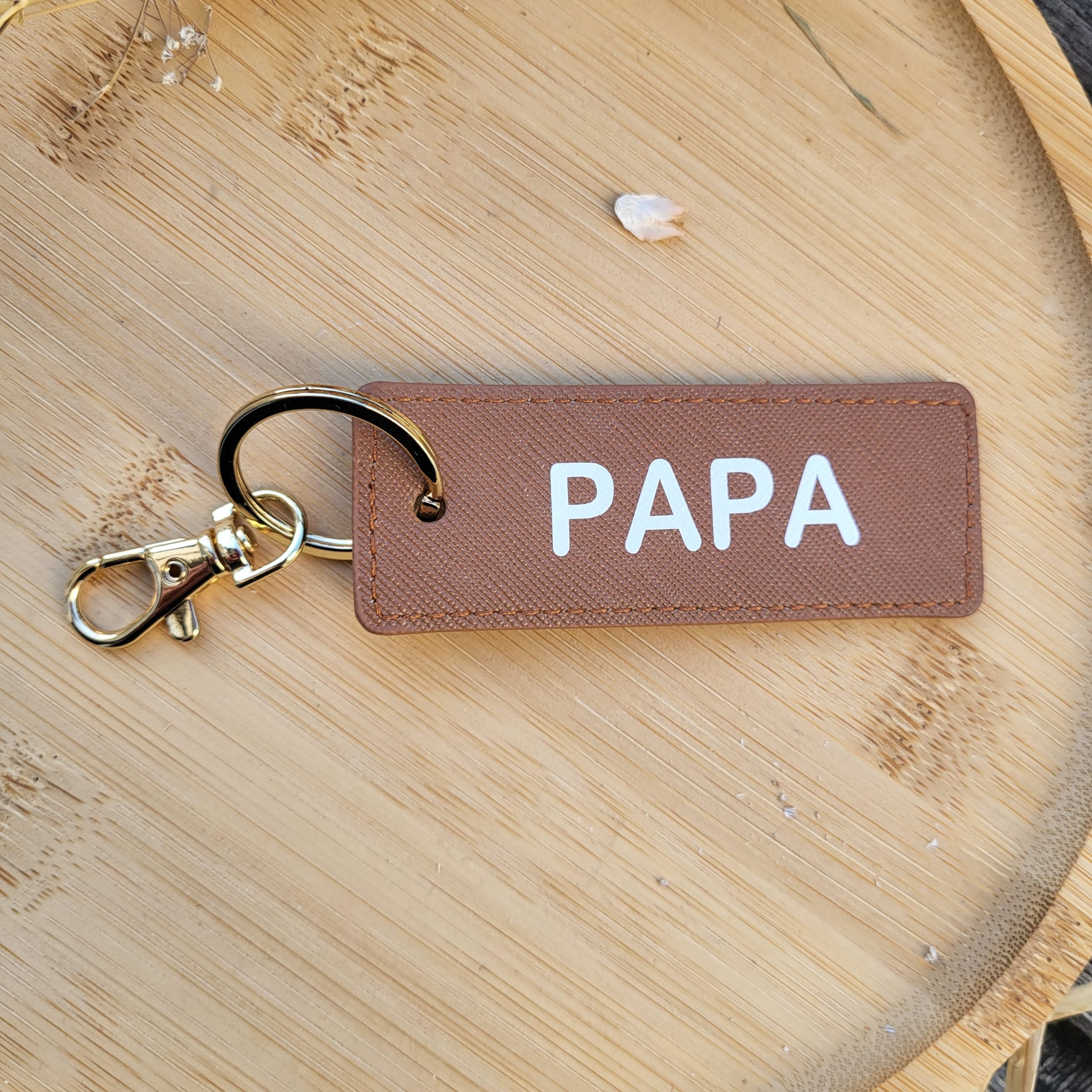 ⭐ Pièces uniques – Porte-clé marron effet cuir « Papa » - Image 2